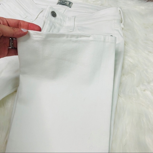 Abercrombie Low Rise Bootcut White Jeans | 28/6S - Picture 4 of 6